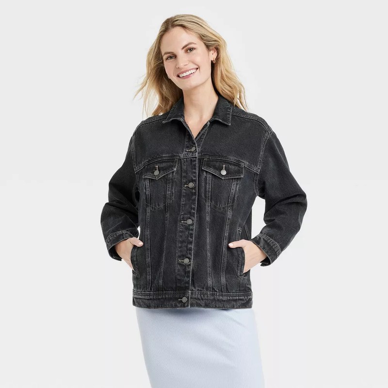 Women's 90's Baggy Trucker Jacket - Universal Thread Black Wash M: Recycled