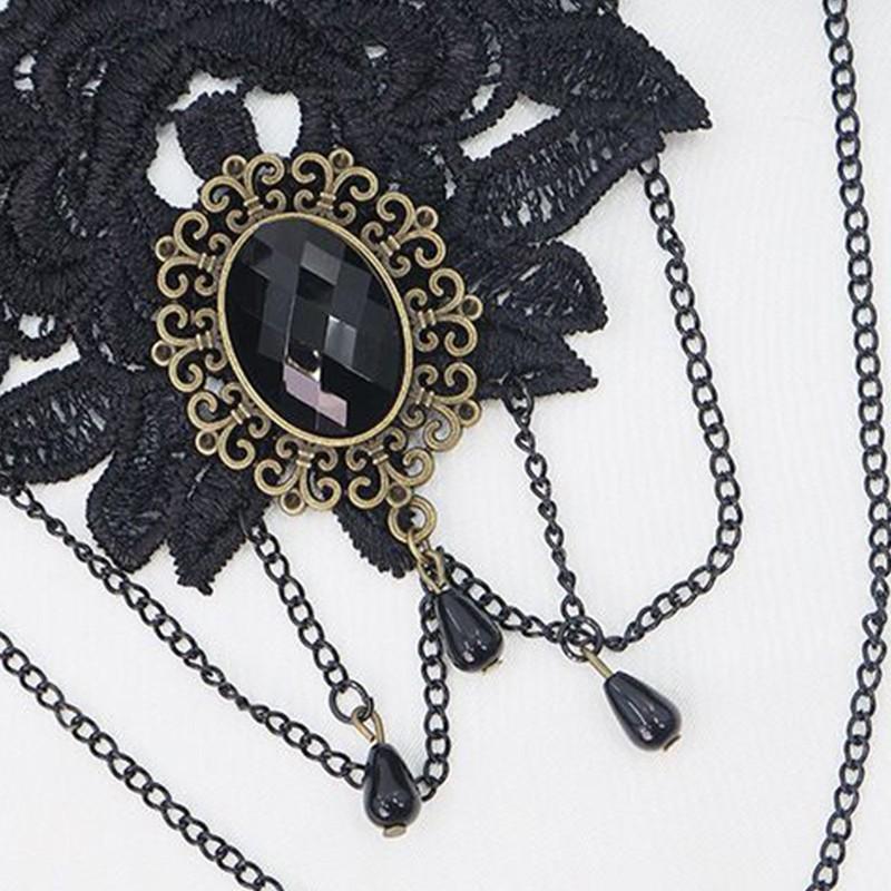 Women's Black Feather Collar Cape Halloween Gothic Witch Cloak Evil Queen Costum