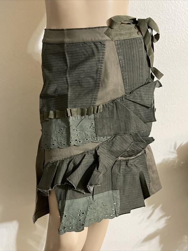 Women’s Forest Green Striped Cotton Casual Asymmetric Button Zipper Size S Skirt