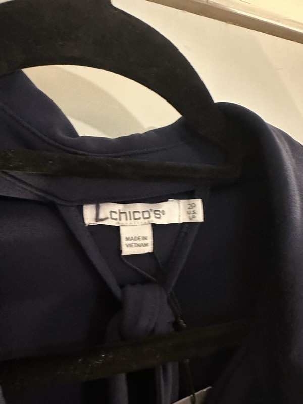 Women's Long Sleeve Button-Up Jumpsuit Chicos 2 Petite