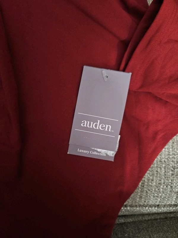 Women's Luxury Collection 4-Way Stretch Long Sleeve Bodysuit - Auden Med NWT