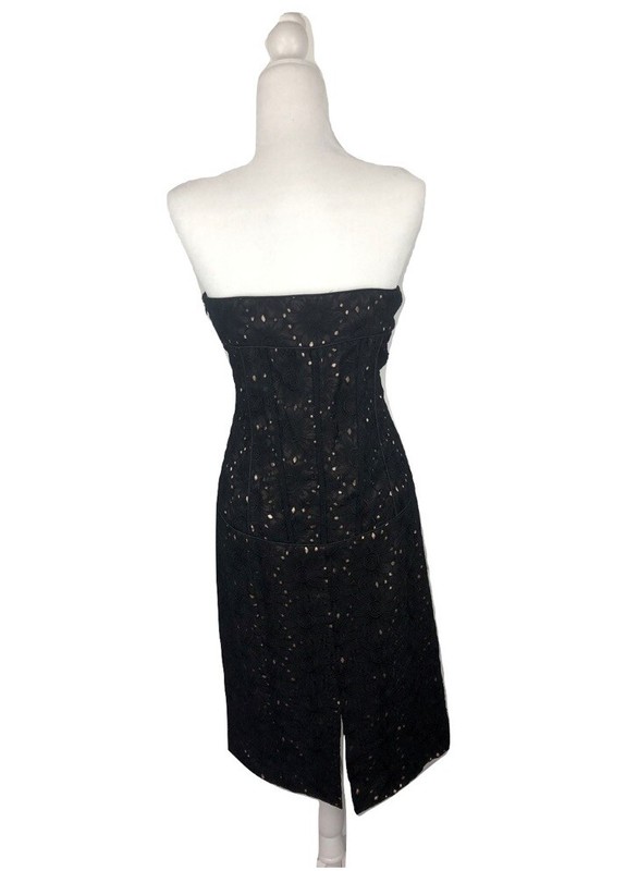 Women's NWT Badgley Mischka Black Floral Eyelet Strapless Dress Size 12