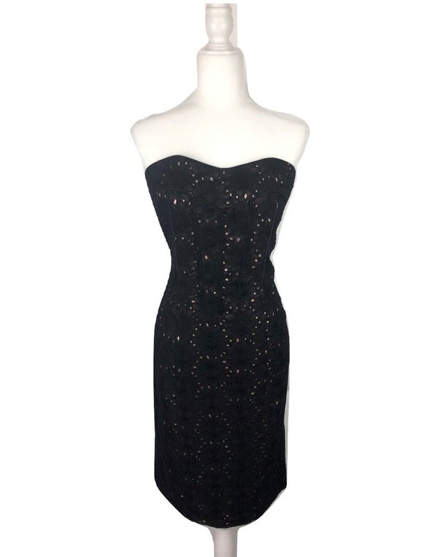 Women's NWT Badgley Mischka Black Floral Eyelet Strapless Dress Size 12