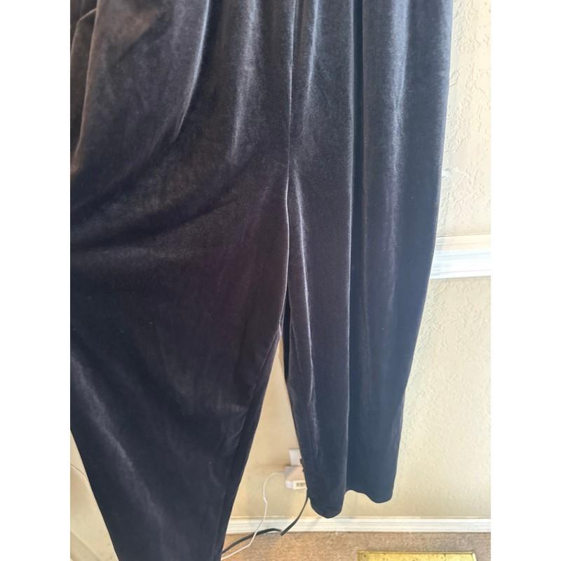 Women’s Old Navy Charcoal Blue Velour Jumpsuit. Size Small. NWT