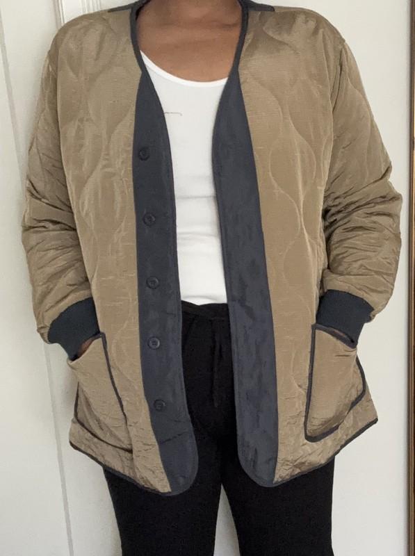 Women’s Quilted Jacket In Beige