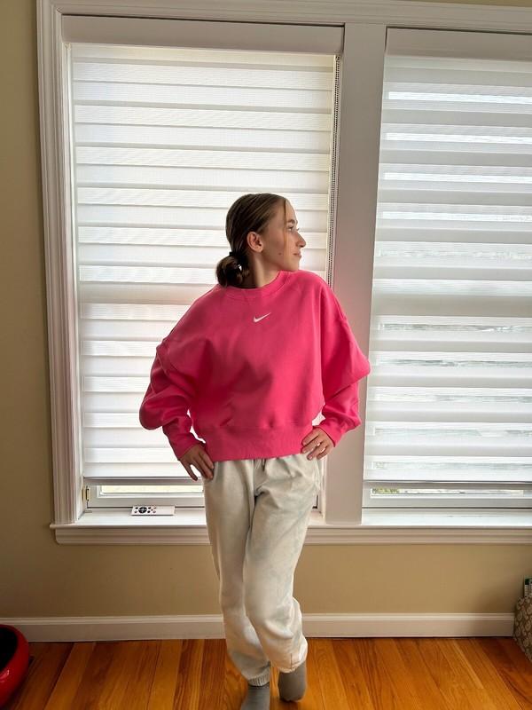 Women's X Small Nike Fleece Crewneck Sweatshirt DJ7665-616 With Tags