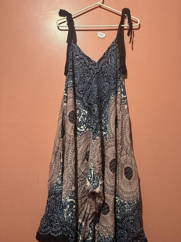 Womens Boho Romper XL Extra Large Blue Red Sleeveless Wide Leg V Neck Loose Fit