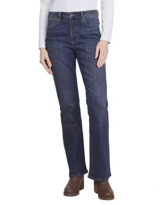 Wrangler Women's High-Rise Bootcut Free to Stretch Jeans E11