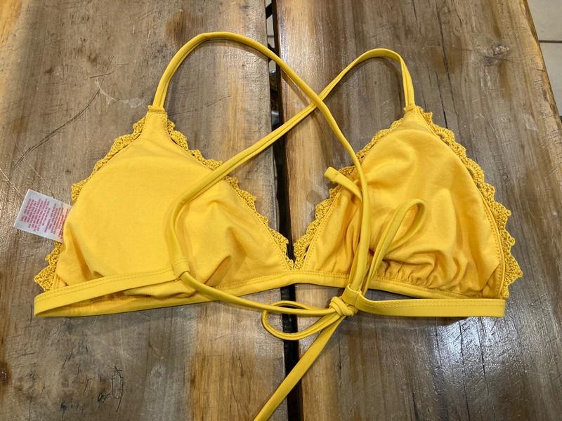 Xhilaration Crochet Goldenrod Triangle Halter Bikini Top Size Large NWOT