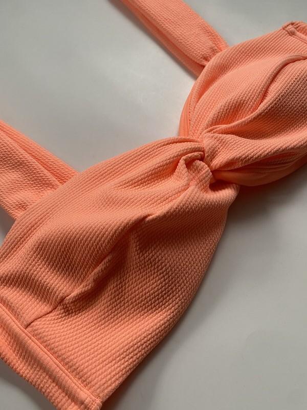 Xhilaration Women’s XL 12-14 Bikini Top Melon Orange Twist-Front Bralette