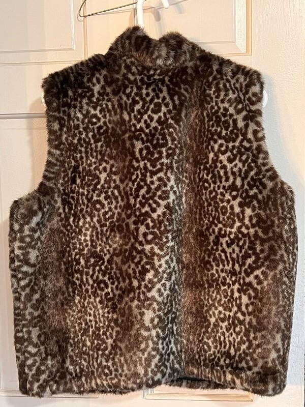 XL Guess Reversible Leopard Faux Fur Vest Full Zip Pockets EUC