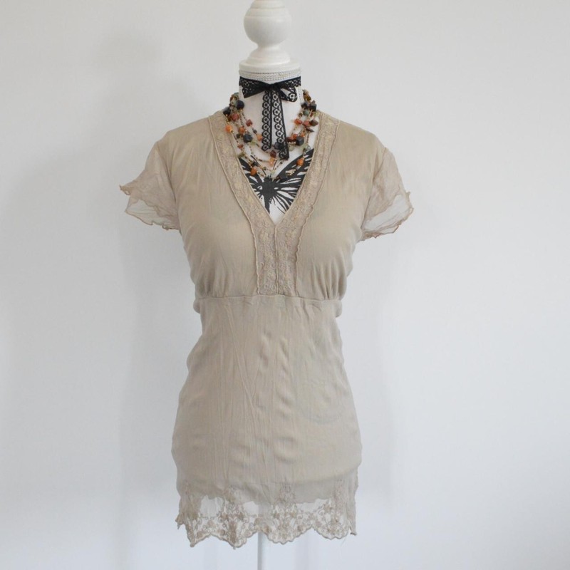 Y2k 00s vintage beige khaki fairy fairycore boho chic aesthetic top blouse M