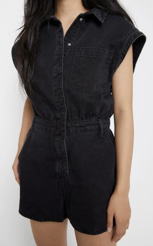 ZARA Large Black Snap-Button Sleeveless Collared Pockets Short Denim Jumpsuit