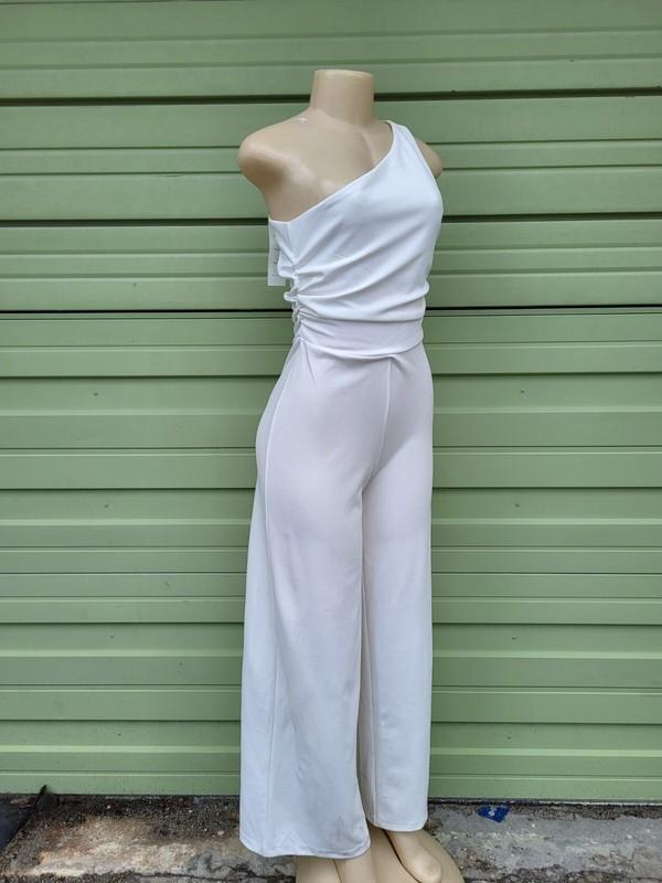 ZARA WOMEN WHITE ASYMMETRIC JUMPSUIT WIDE LEG SIZE S O1701 DEFECT