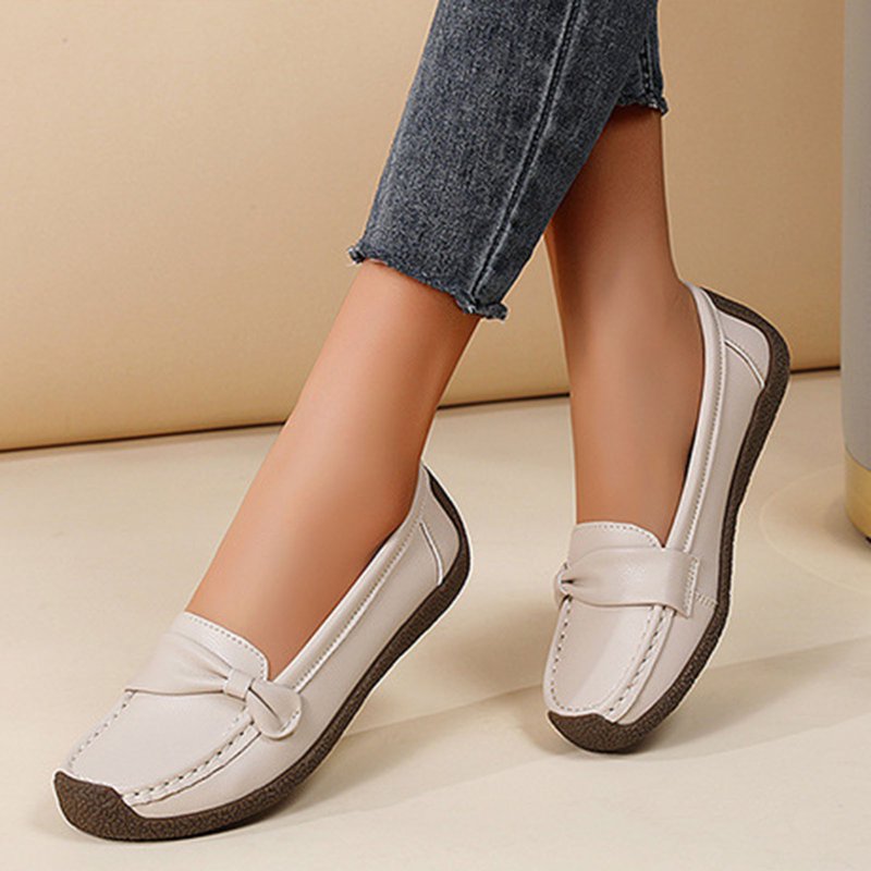 Censtreet Women's Loafer Flats Comfortable Office Work Shoes Cute Penny Loafer Slip On Walking Driving Shoes