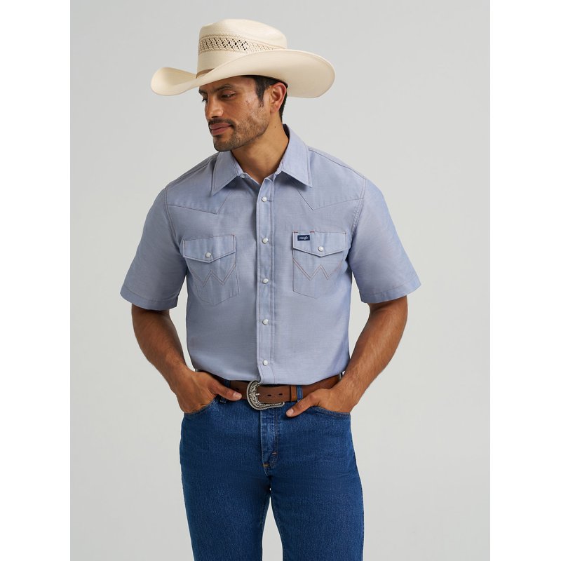 Cowboy Cut® Firm Finish Denim Short Sleeve Work Western Shirt Color: Chambray Size: L