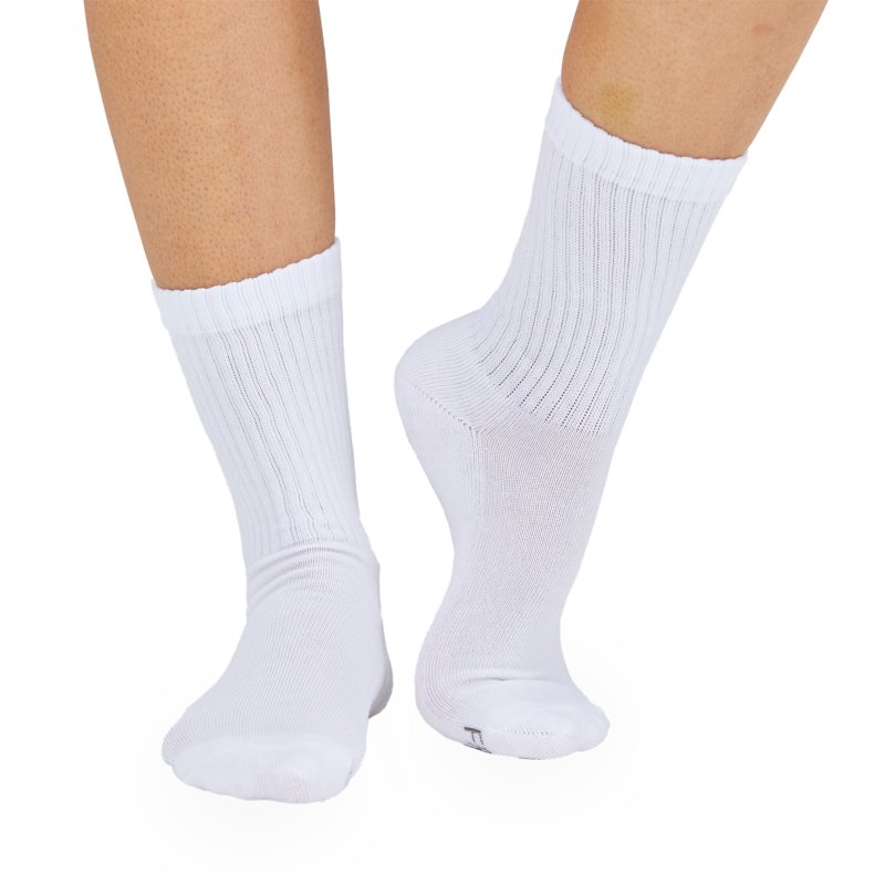 Fruit Of The Loom All Day Comfort Crew Socks For Women White Sizes 4-10 (6-pack)