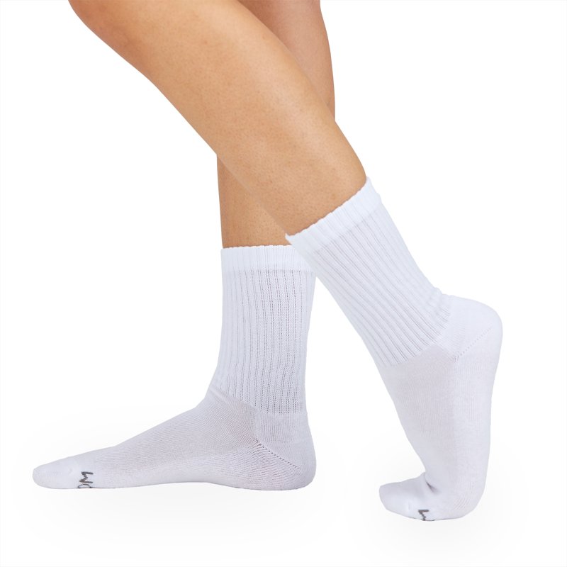 Fruit Of The Loom All Day Comfort Crew Socks For Women White Sizes 4-10 (6-pack)