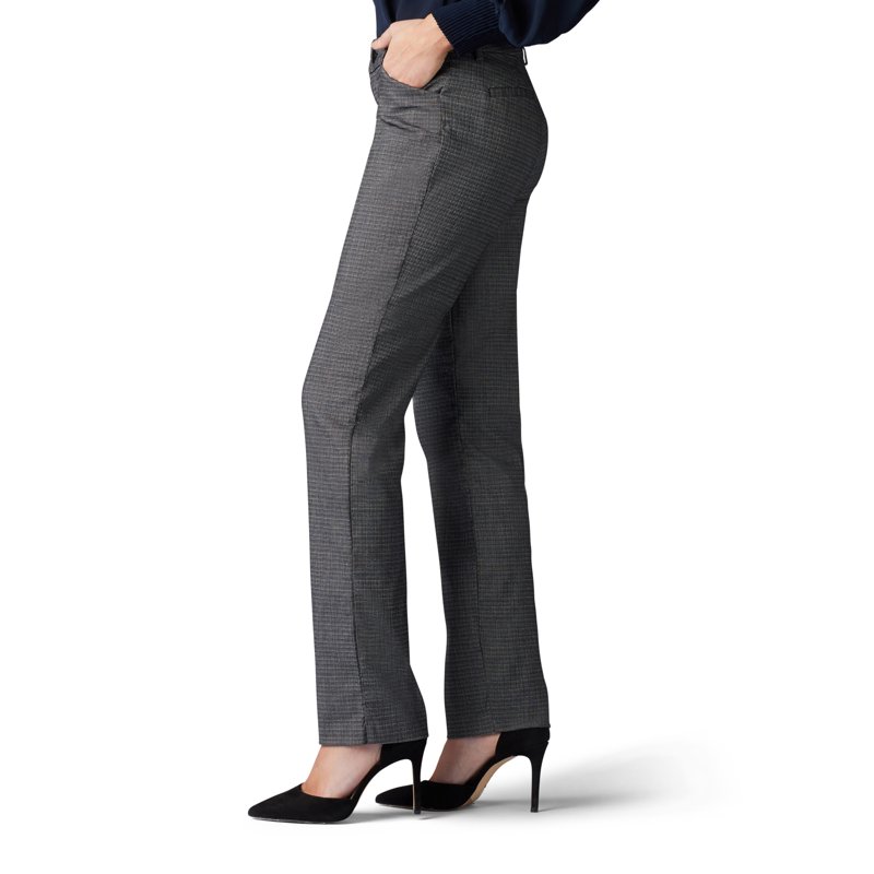 Lee Women’s Straight Leg Wrinkle Resist Stretch Pant