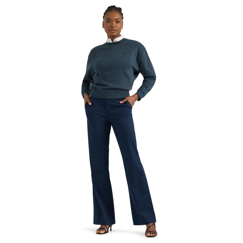 Lee Women's Wrinkle-Free Mid-Rise Bootcut Pant