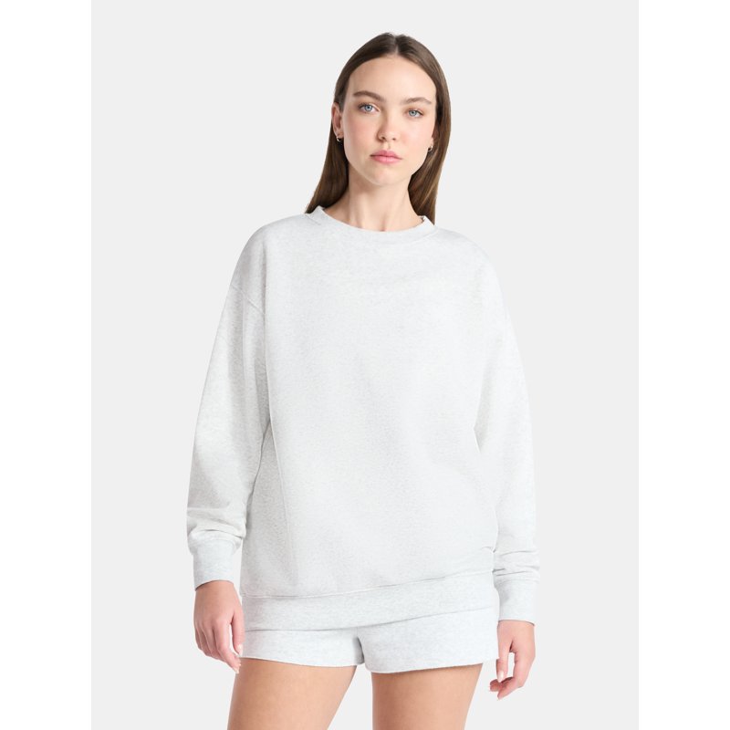 No Boundaries Fleece Oversized Sweatshirt with Long Sleeves Women’s