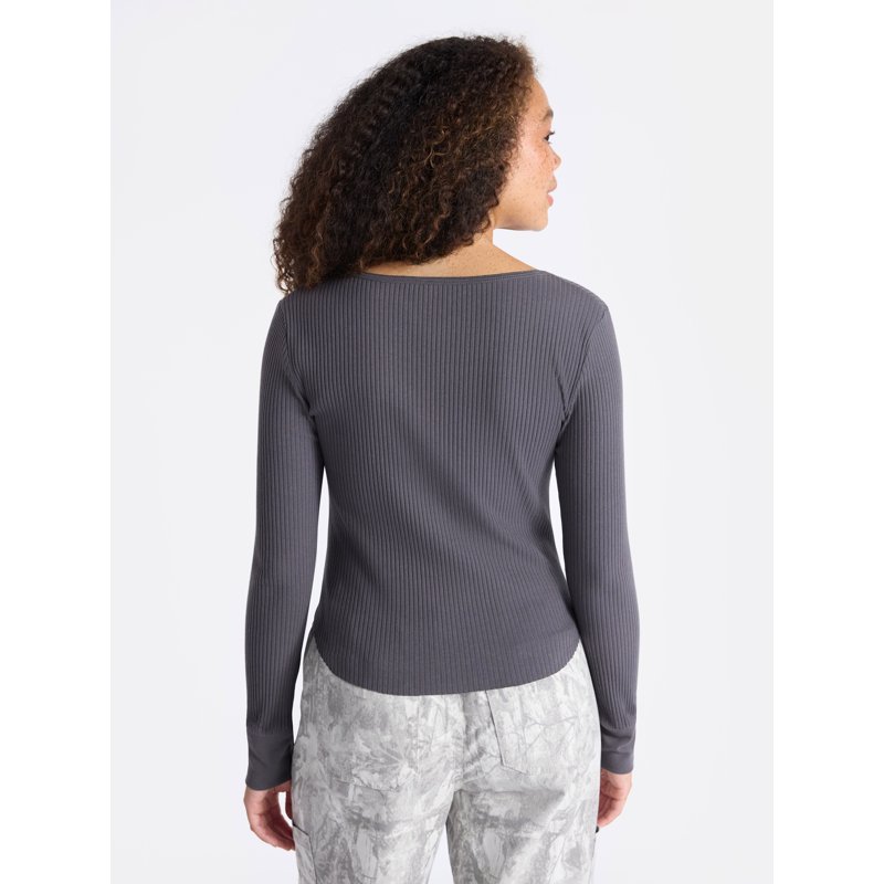 No Boundaries Scoop Neck Shirttail Henley Top With Long Sleeves Women’s