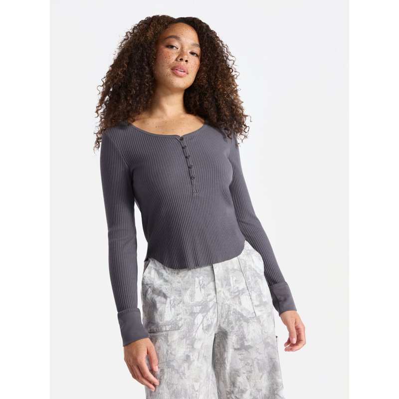 No Boundaries Scoop Neck Shirttail Henley Top with Long Sleeves Women’s