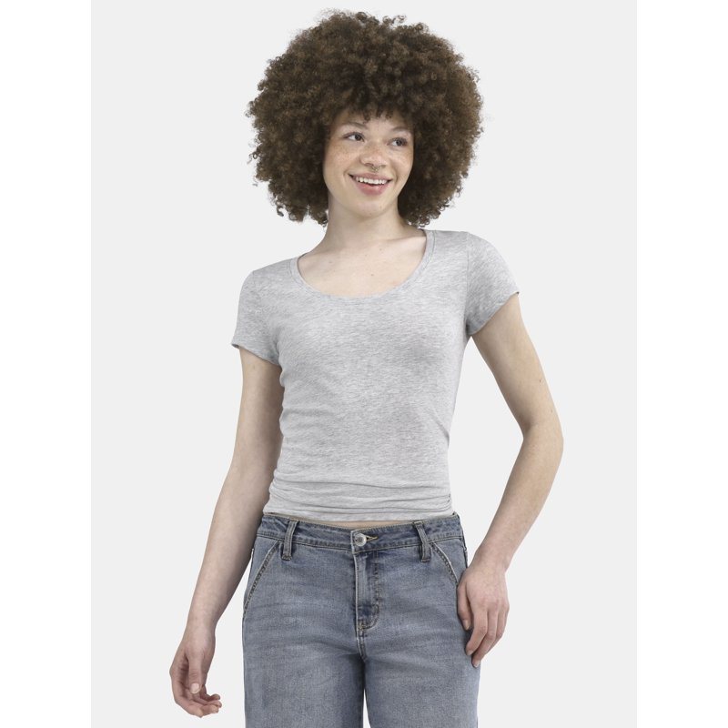 No Boundaries Scoop Neck Tee with Short Sleeves Women's