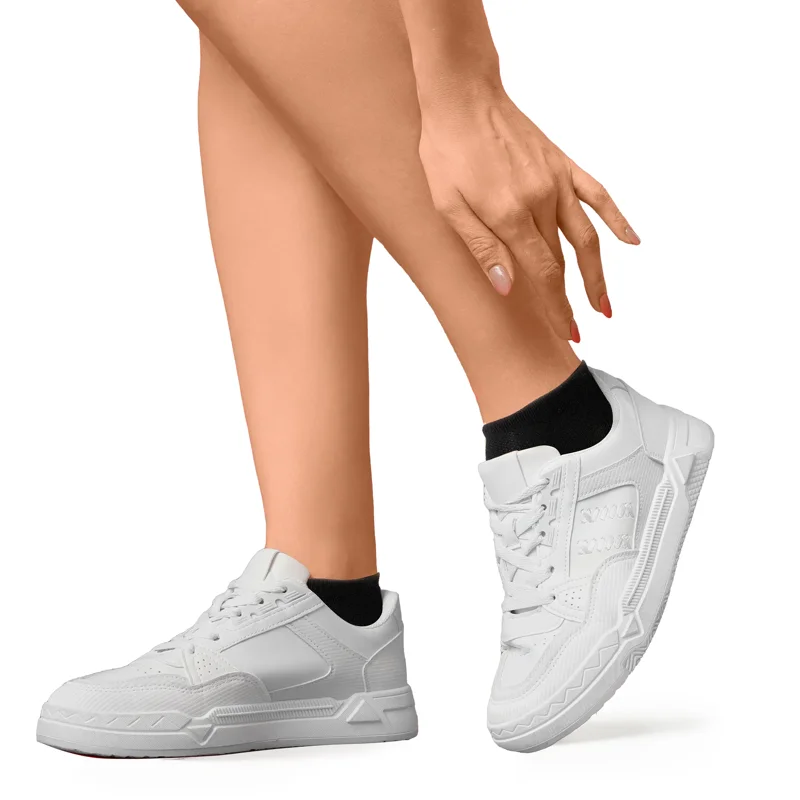 On The Go Women's Cushion Low Cut Socks (6 Pair Pack White/Black With Grey Sole Combo)