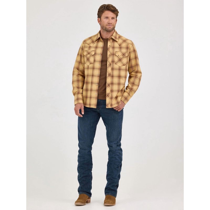 Wrangler Retro Modern Fit Curry Plaid - Mens Shirt - 112368074