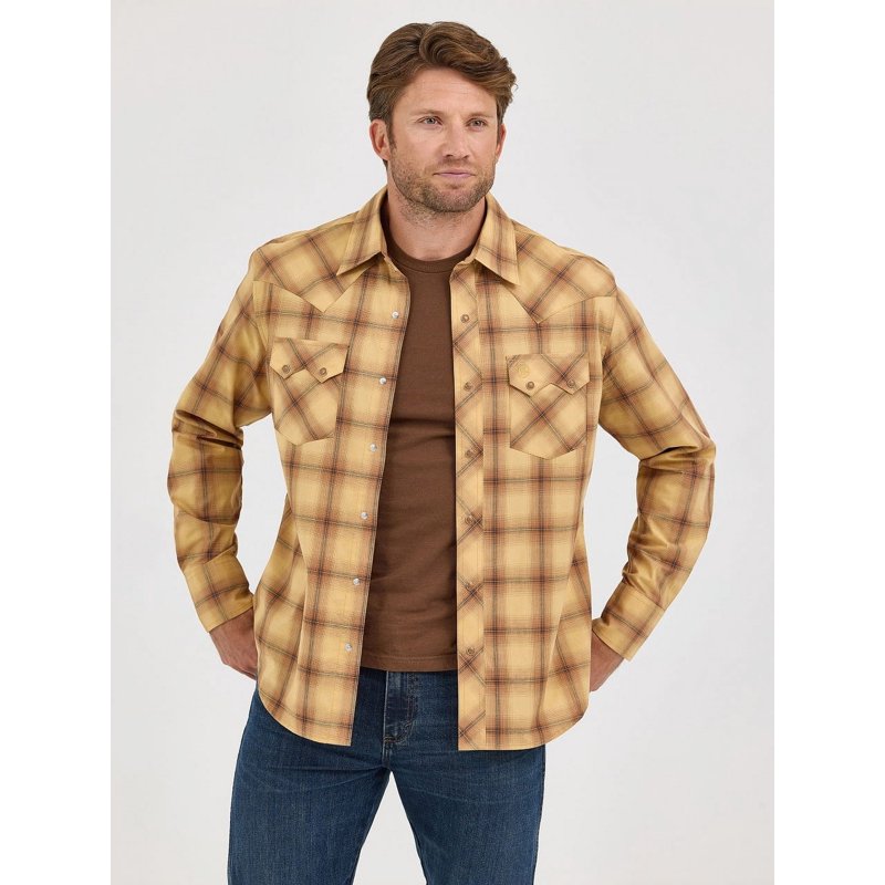 Wrangler Retro Modern Fit Curry Plaid - Mens Shirt - 112368074