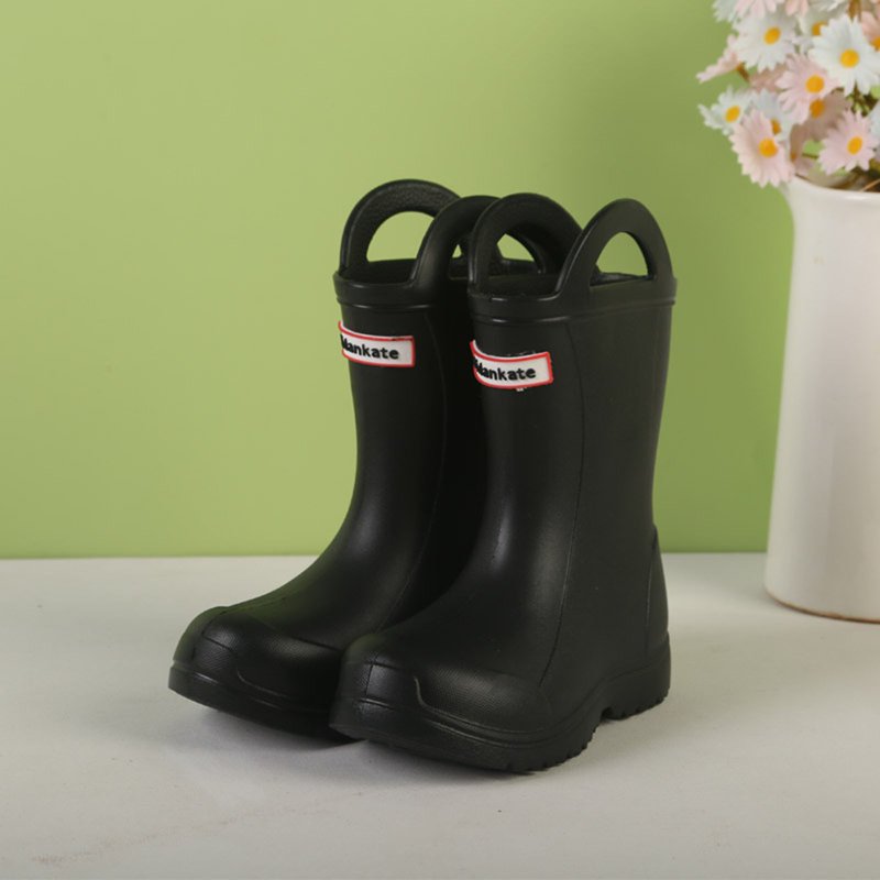 Yuncity Girls Boys Rain Boots Mid Calf Booties Lightweight Soft Sole Comfortable Toddler Little Seasonal Outdoor Play Boots Footwear Black 3.5-4 Years
