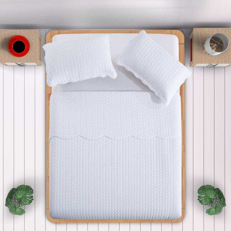 IR Imperial Rooms 2 Piece Microfiber Quilt Reversible Bedding Soft 1 Bedspread & 1 Pillow Shams White Color Twin