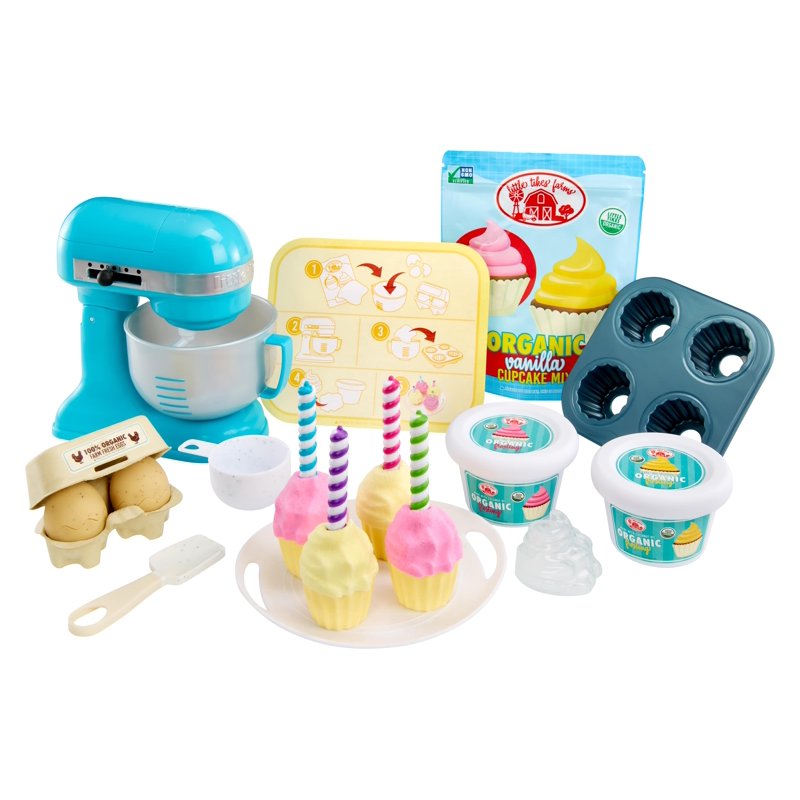 Little Tikes Creative Chefs Baker’s Kit With Make-It Mix Play Sand 18 Accessories Realistic Pretend Play Set Boys Girls Ages 3+