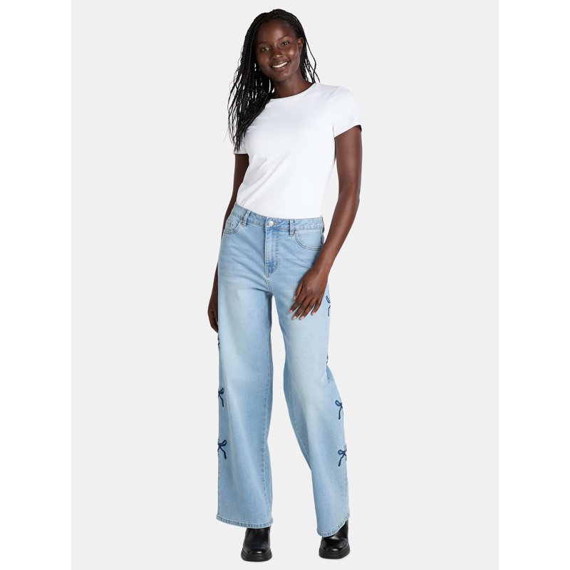 Madden NYC Women's Ultra 90s Fit Jeans With Bow Embroidery 32" Inseam Sizes 00-18