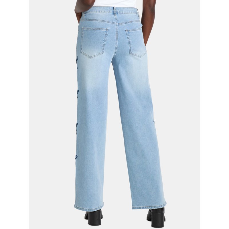 Madden NYC Women's Ultra 90s Fit Jeans With Bow Embroidery 32" Inseam Sizes 00-18