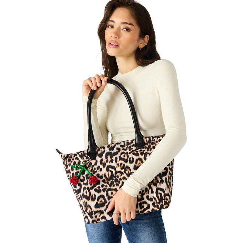 No Boundaries Women's Tote Bag Natural Leopard