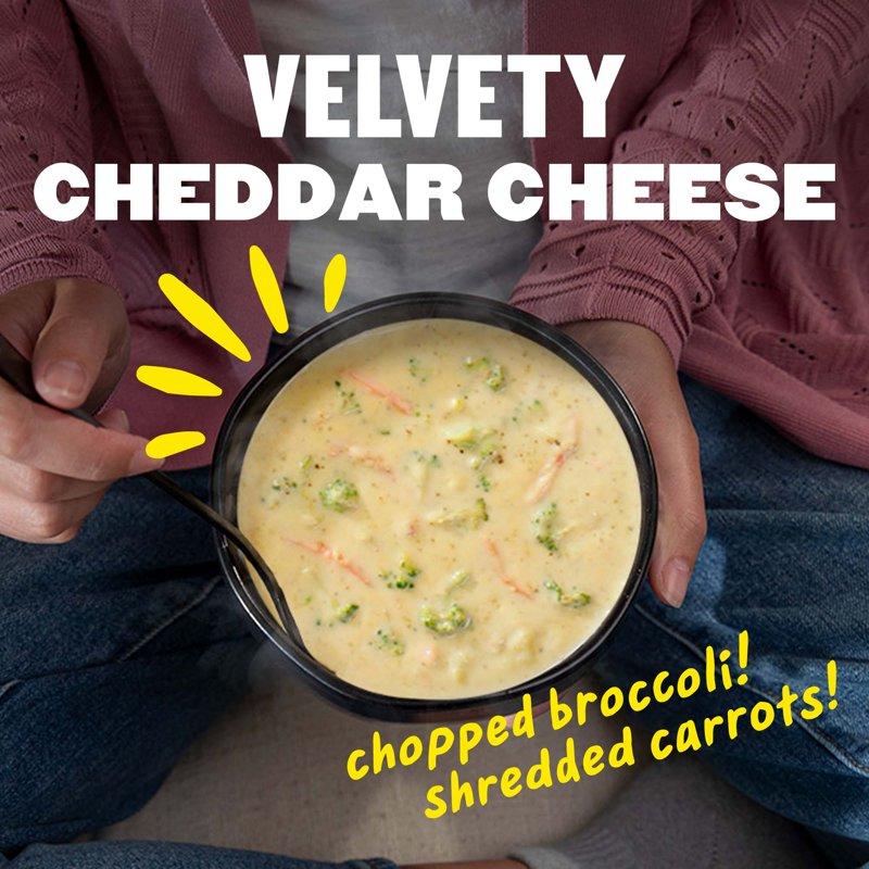 Panera Bread Ready-to-Heat Broccoli Cheddar Soup 16 Oz Soup Cup (Refrigerated)