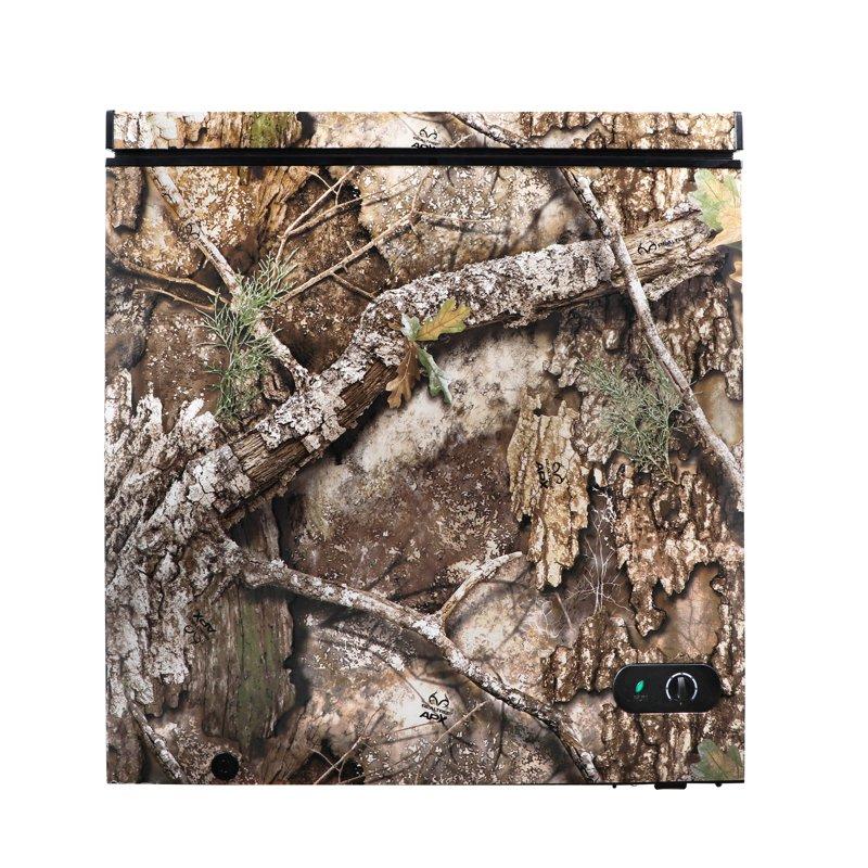 Realtree 7-cu Ft Manual Defrost Chest Freezer (Camouflage)