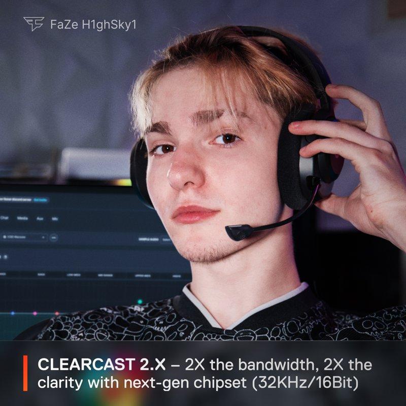 SteelSeries Arctis Nova 5P Wireless Gaming Headset — PS5 PS4 PC Nintendo Switch Mobile - Black