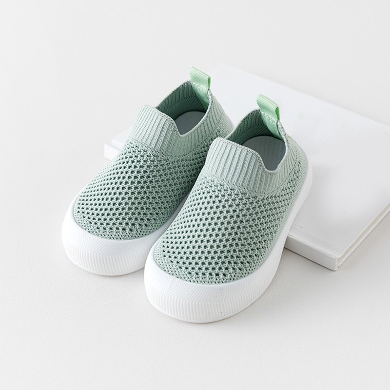 Adviicd Boys Shoes Boys Girls Sneakers Kids Lightweight Breathable Strap Athletic Running Shoes (Green 5.5)