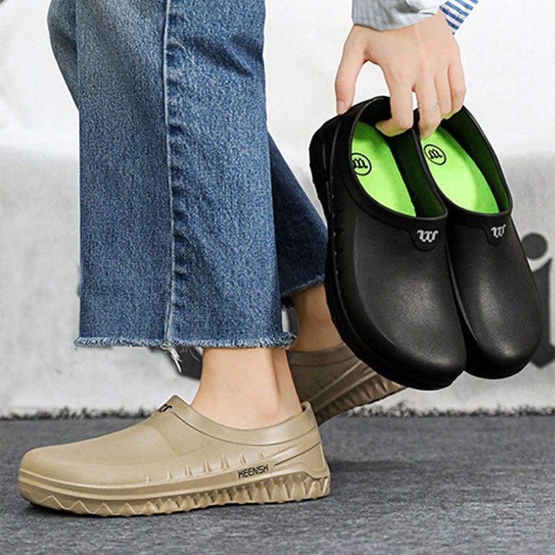 Adviicd Unisex Chef Shoes Non-Slip Oil Resistant Kitchen Work Clogs Breathable Waterproof Lightweight Safety (Black 8.5)