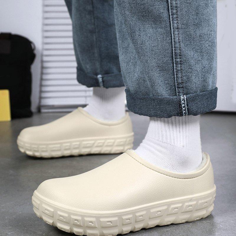 Armadillo Chef Shoes For Women Men Warm Winter Fuzzy Fleece Clogs Oil Resistant Waterproof Nurse Garden Sneakers