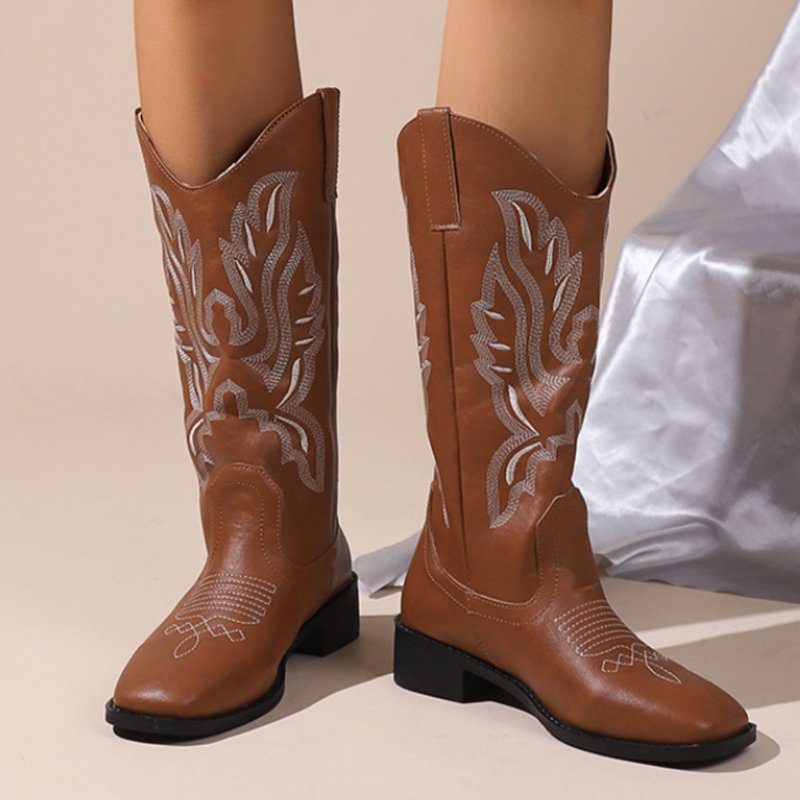 BERANMEY Women Embroidered Pull On Wide Calf Knee High Cowgirl Boots Classic Retro Chunky Heel Western Cowboy Boots For Women