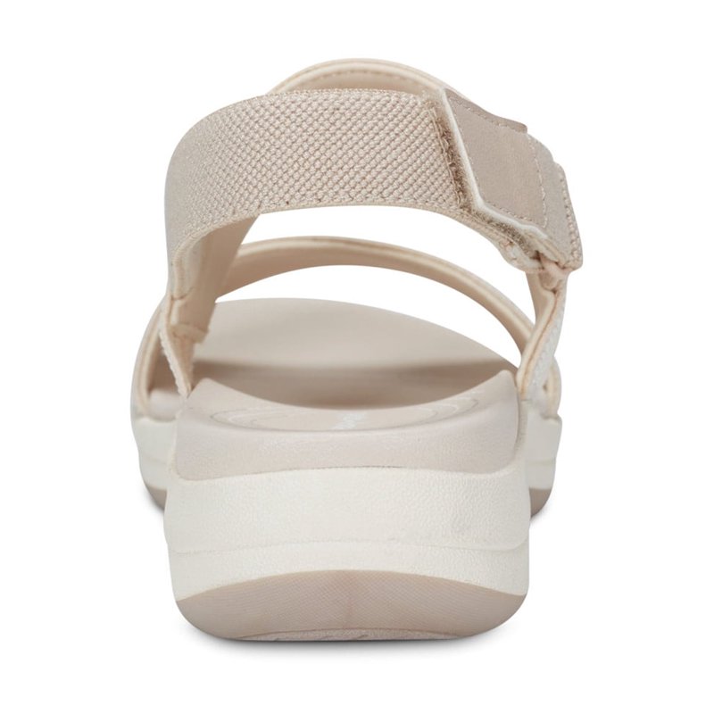Easy Spirit Women's Tristen Strappy Sport Walking Sandal