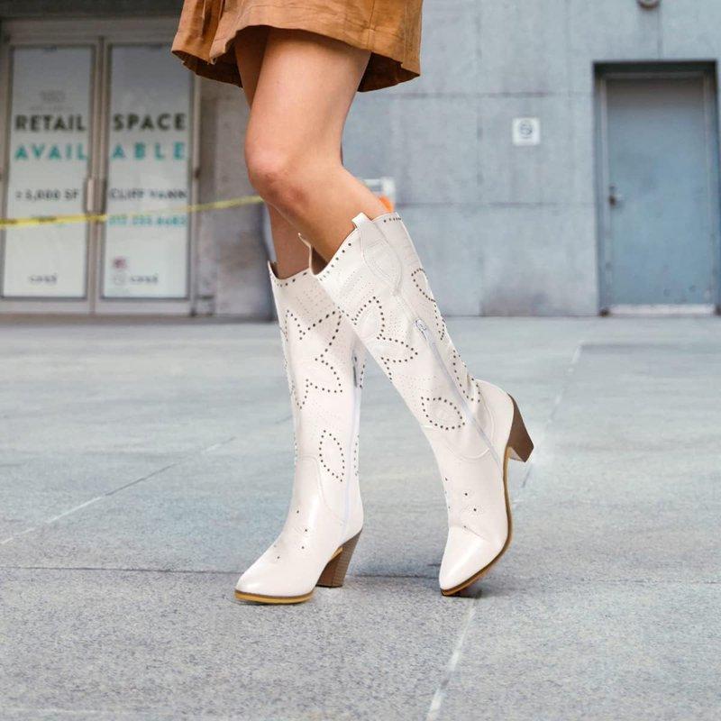 Ferwind Women's Cowboy Boots Western Knee-High Stiches And Studded Female Adult Off-White 10