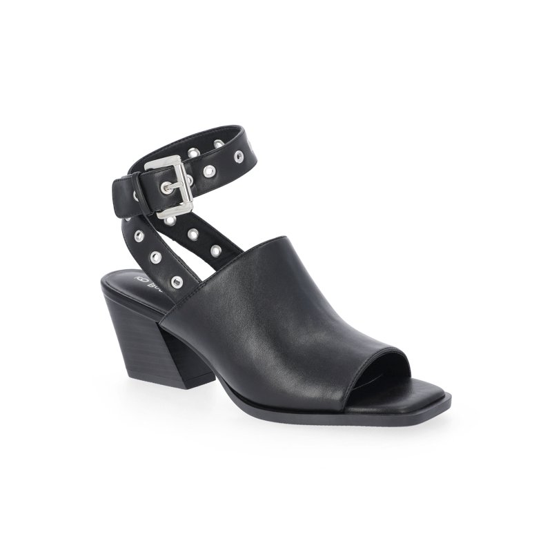 No Boundaries Women's Buckle Block Heel Sandal