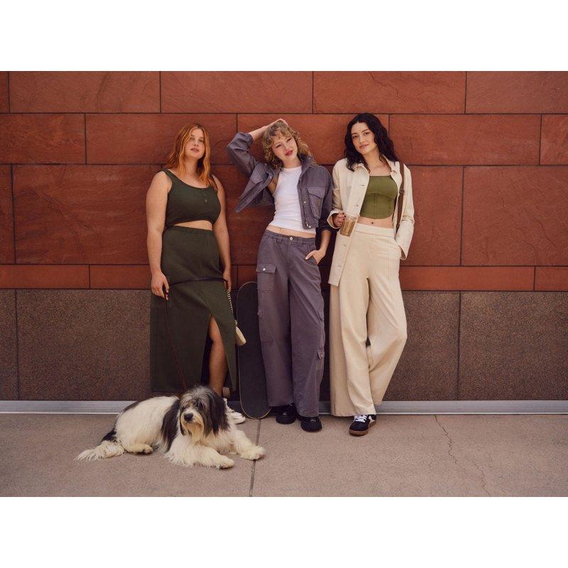 No Boundaries Women’s Lace Up Court Sneakers