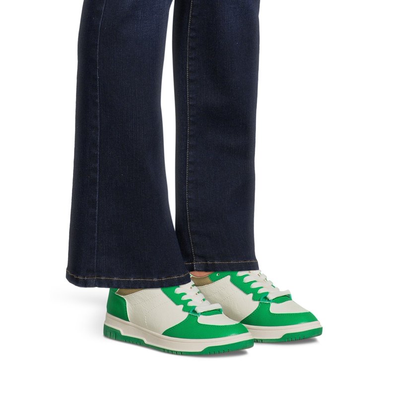 No Boundaries Women’s Lace Up Court Sneakers