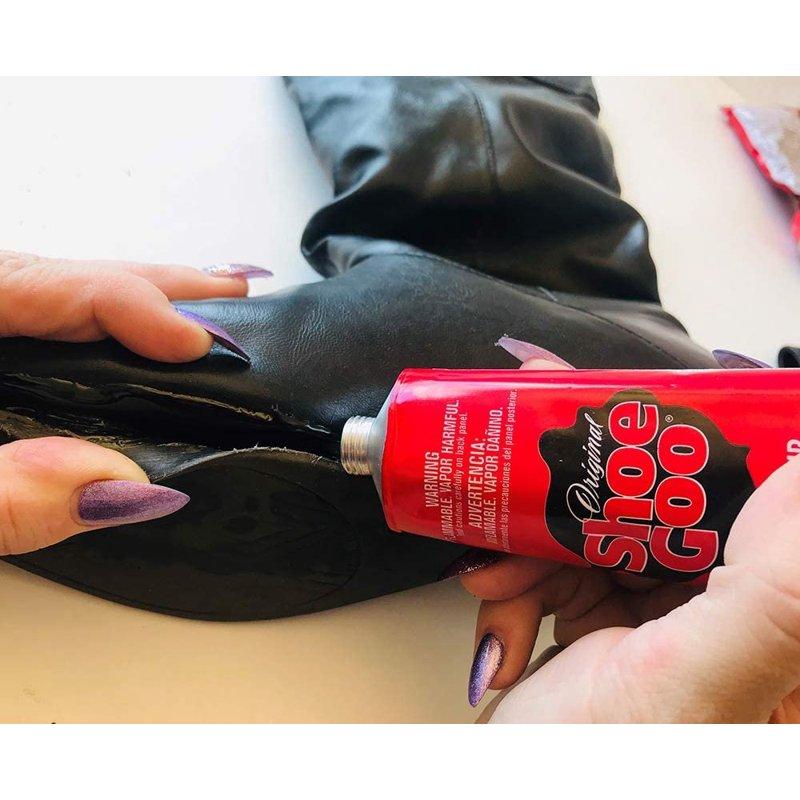 Shoe GOO 110212 Adhesive 3.7 Fl Oz Black